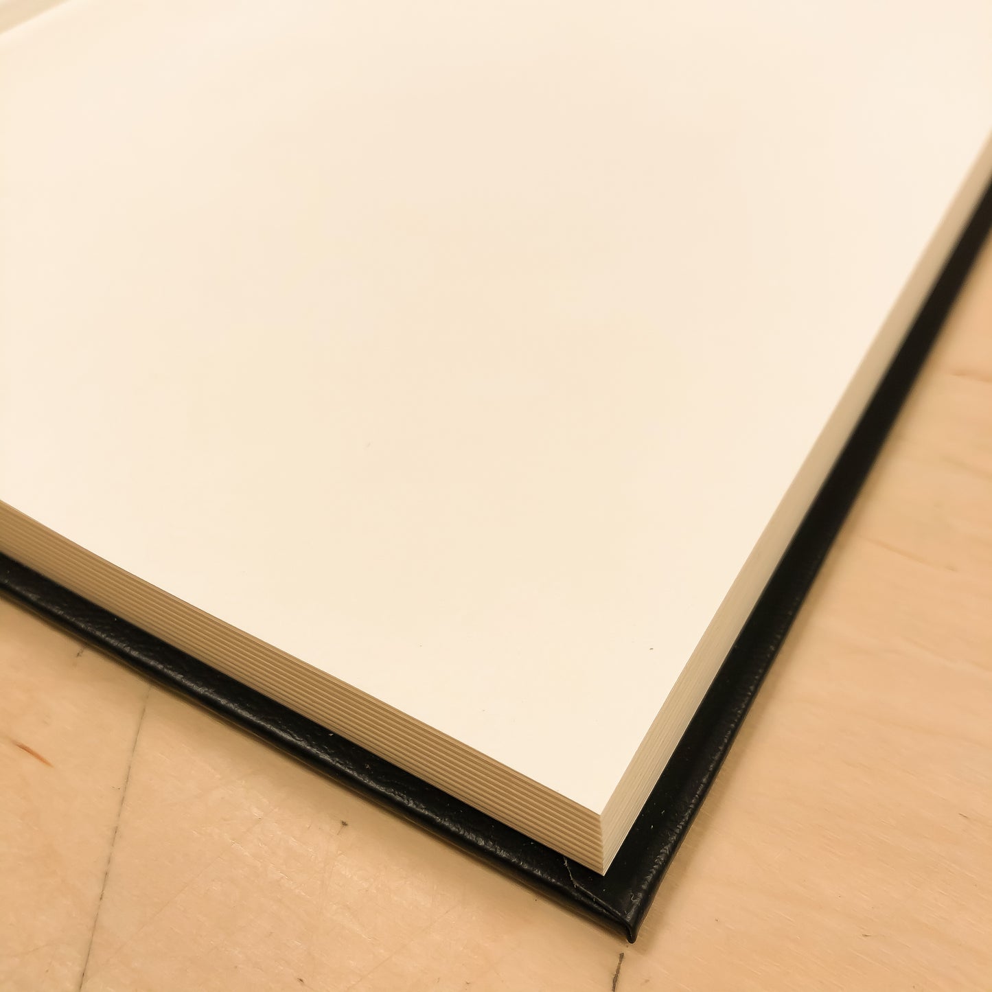 Daler Rowney Ivory Hardback Sketchbook (Special Offer)